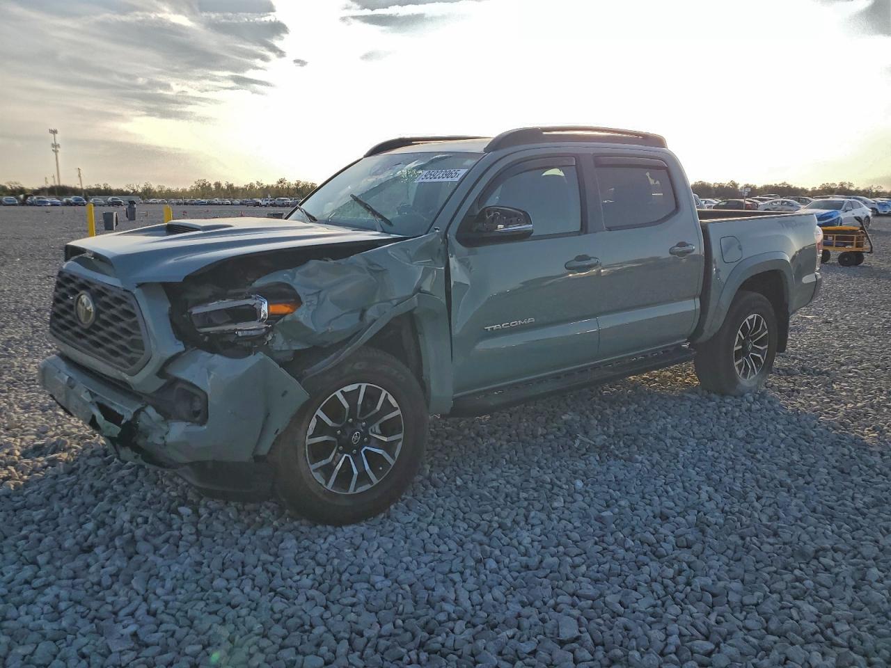 TOYOTA TACOMA DOUBLE CAB