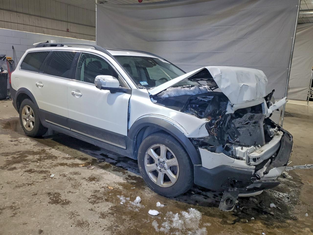 Lot #3316807398 2013 VOLVO XC70 3.2