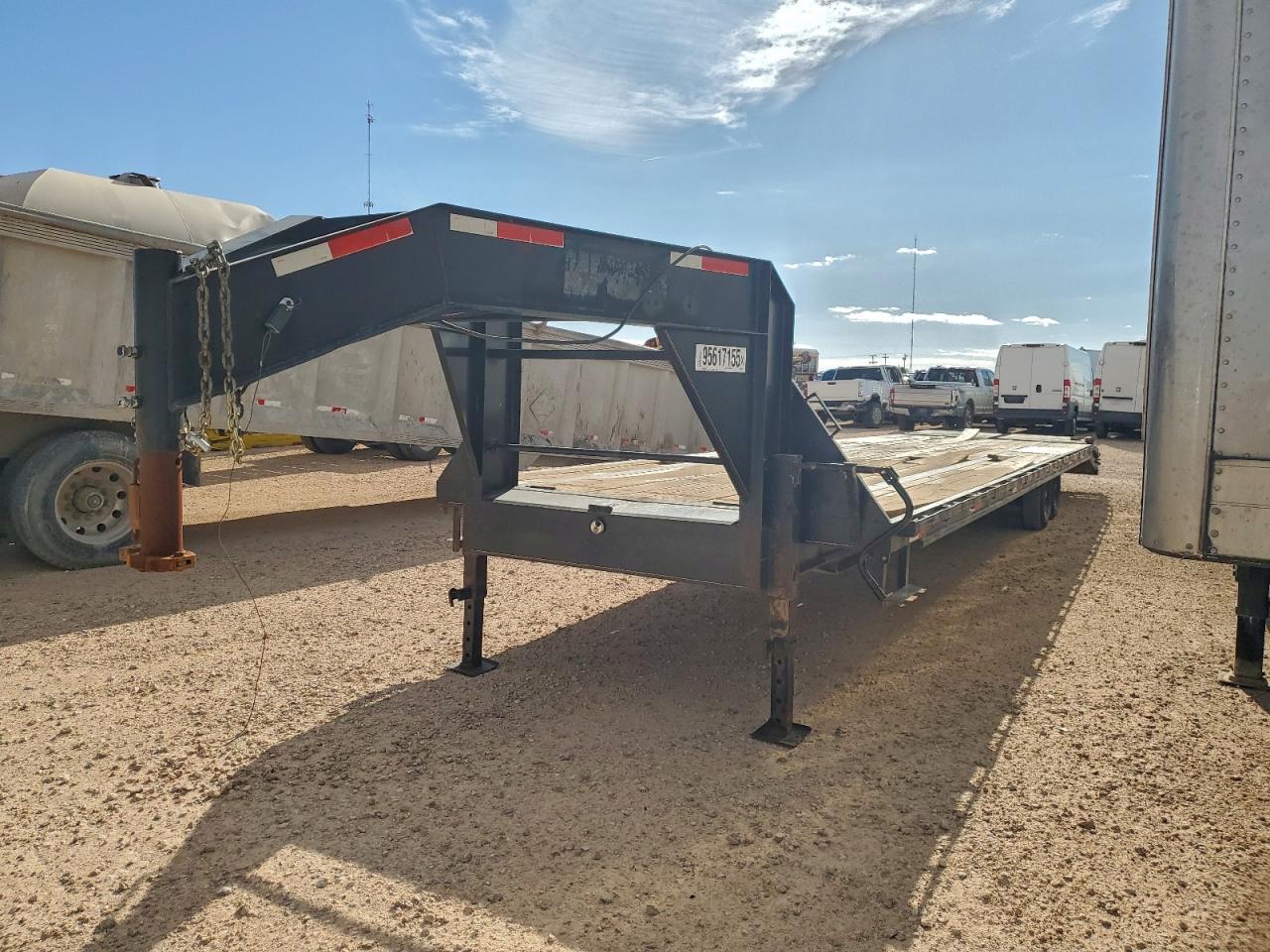 Lot #3317806090 2022 MP CUSTOMS UNKNOWN