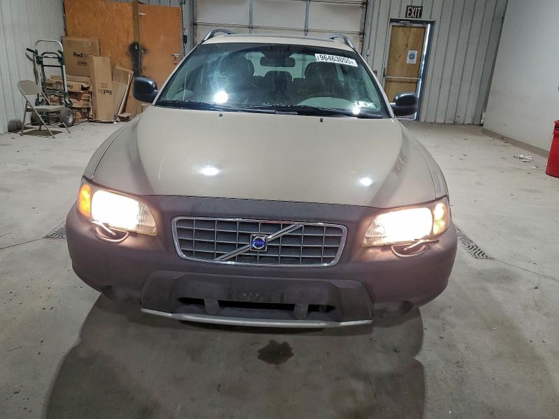 2004 VOLVO XC70 #3315961189