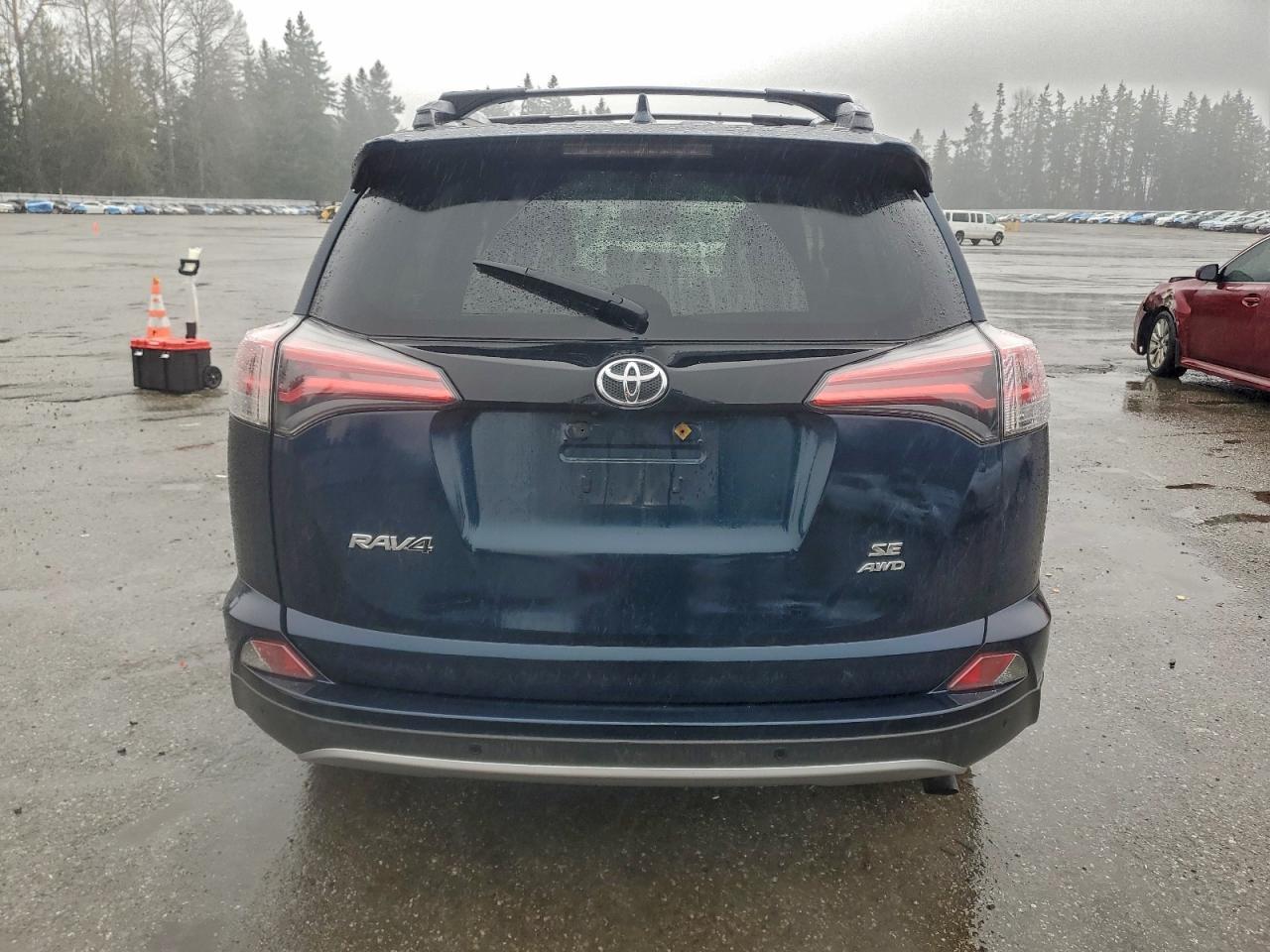 Lot #3317061043 2017 TOYOTA RAV4 SE