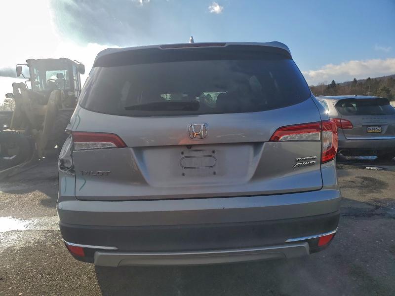 2020 HONDA PILOT TOUR #3304714931