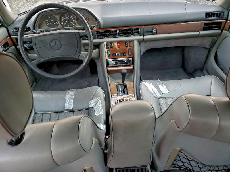 1986 MERCEDES-BENZ 300 SDL #3313702152