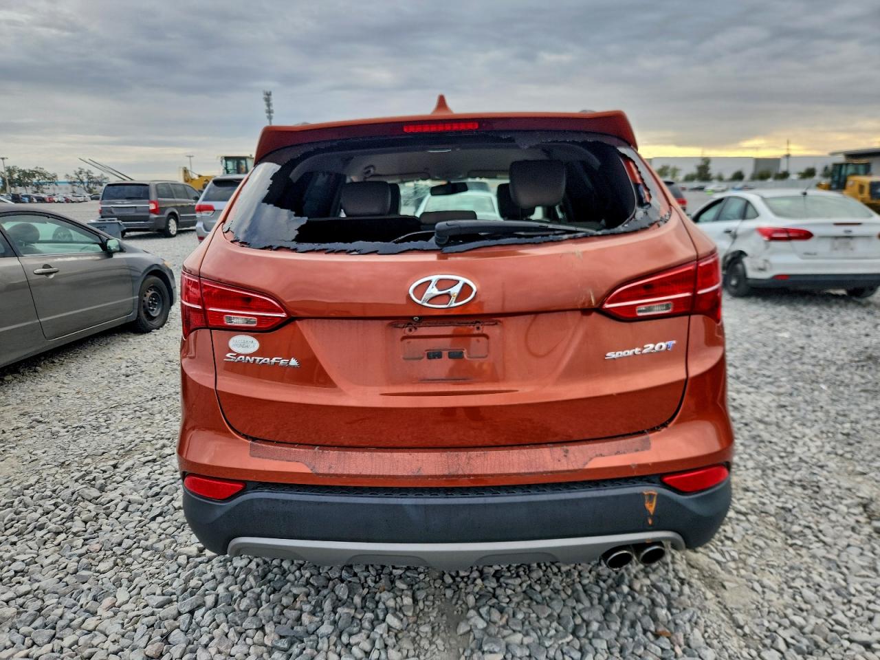 Lot #3317631531 2014 HYUNDAI SANTA FE S