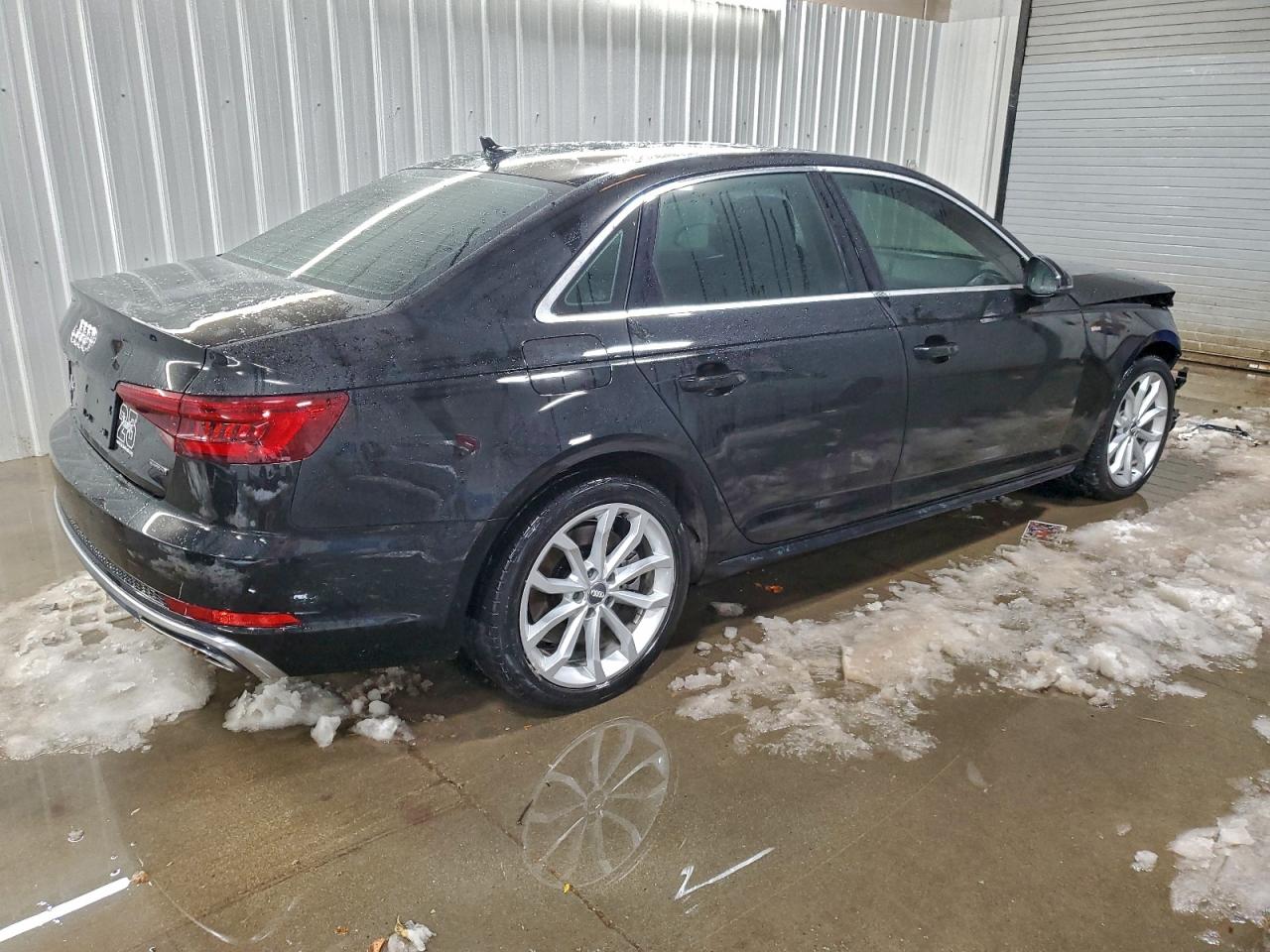 AUDI A4 PREMIUM PLUS