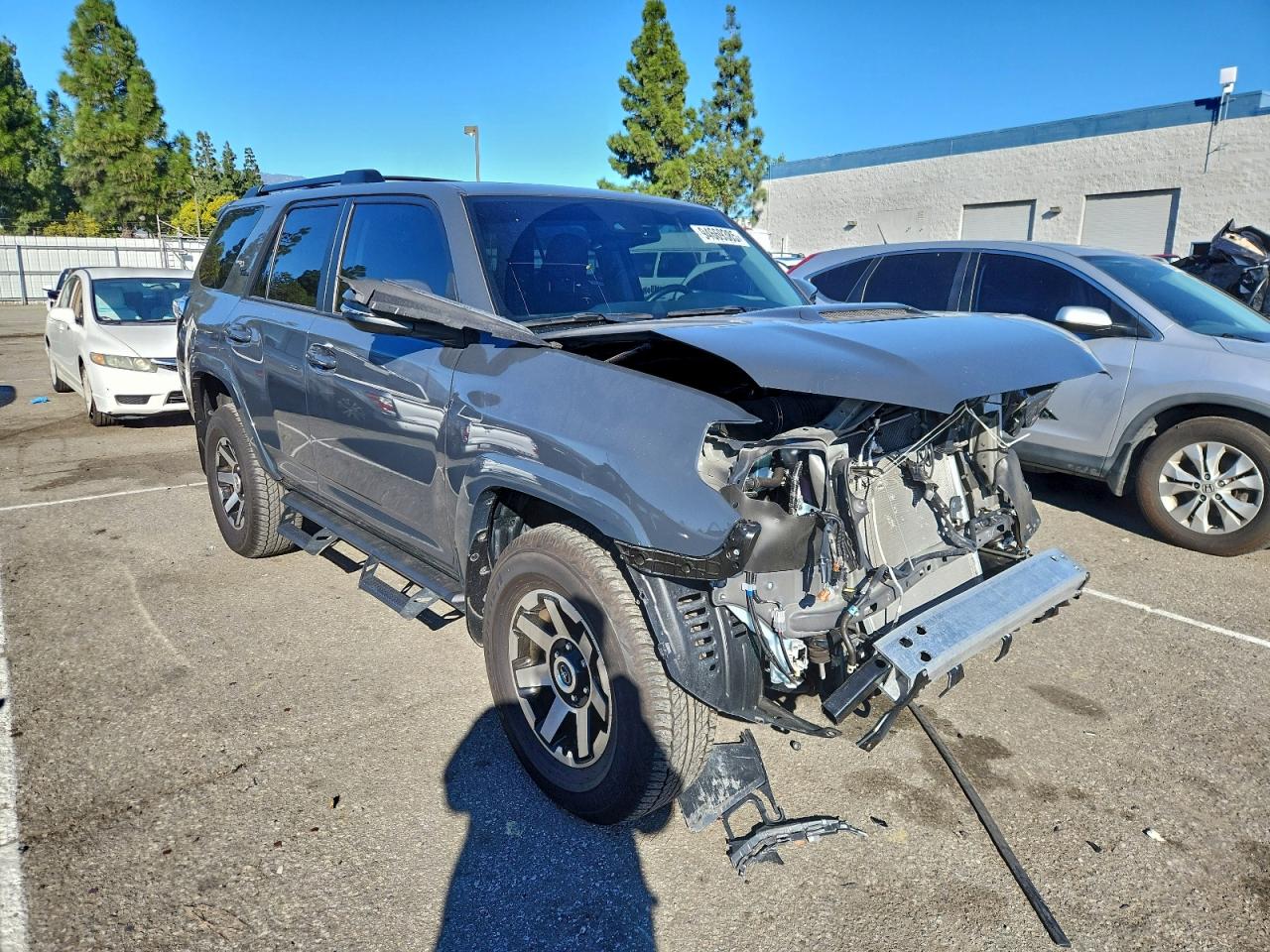 TOYOTA 4RUNNER SR5 PREMIUM