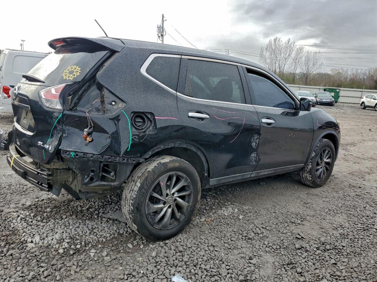 Lot #3311703229 2015 NISSAN ROGUE S