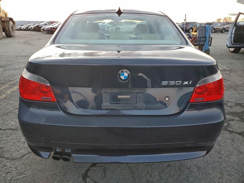 2007 BMW 530 XI #3305303306