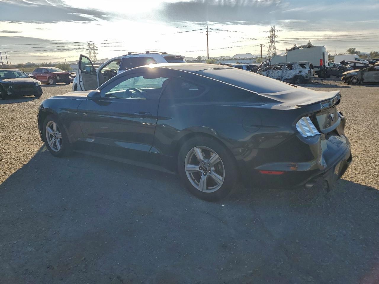 Lot #3312808102 2015 FORD MUSTANG