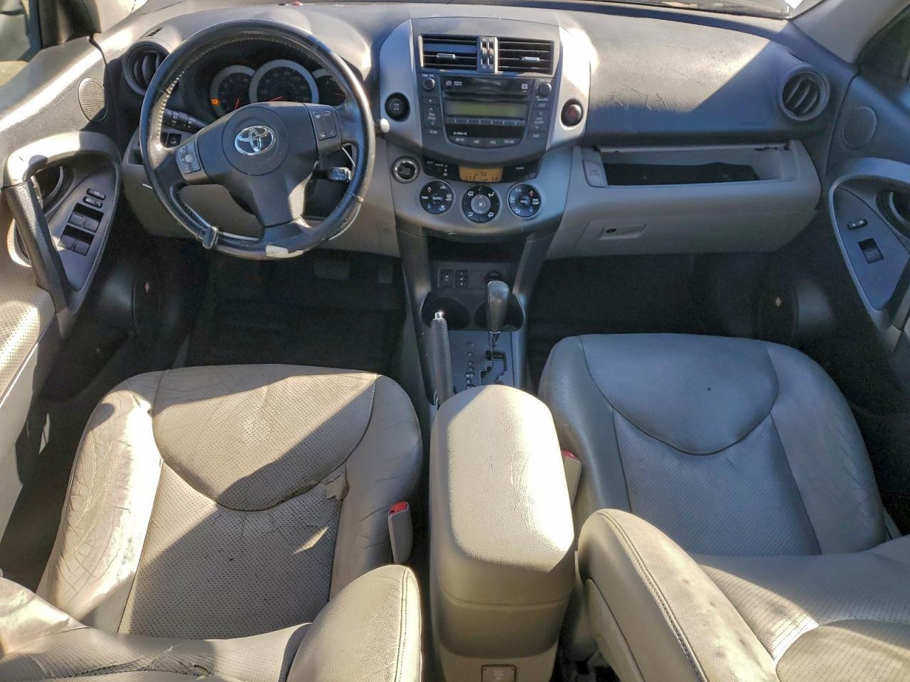 TOYOTA RAV4 LIMITED