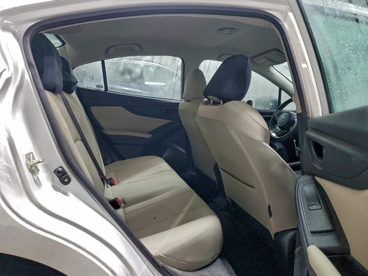 SUBARU IMPREZA PREMIUM