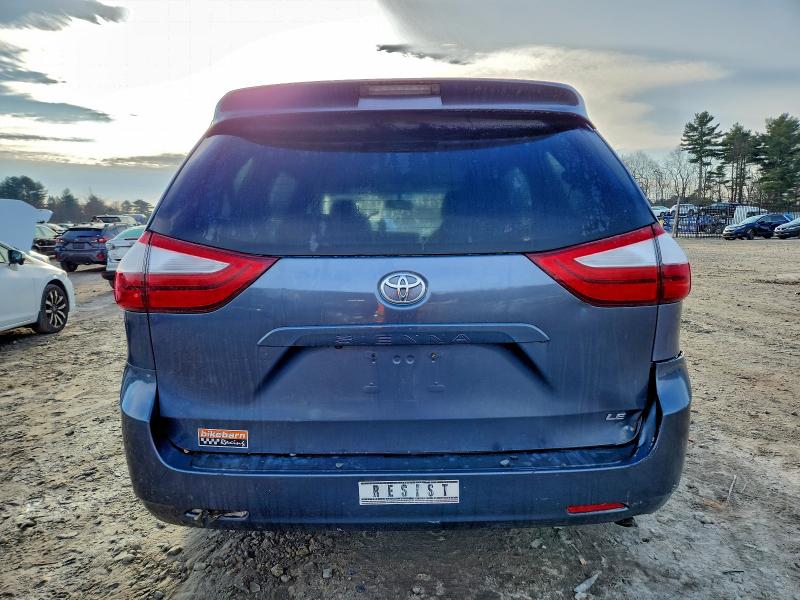 2015 TOYOTA SIENNA LE #3304518449