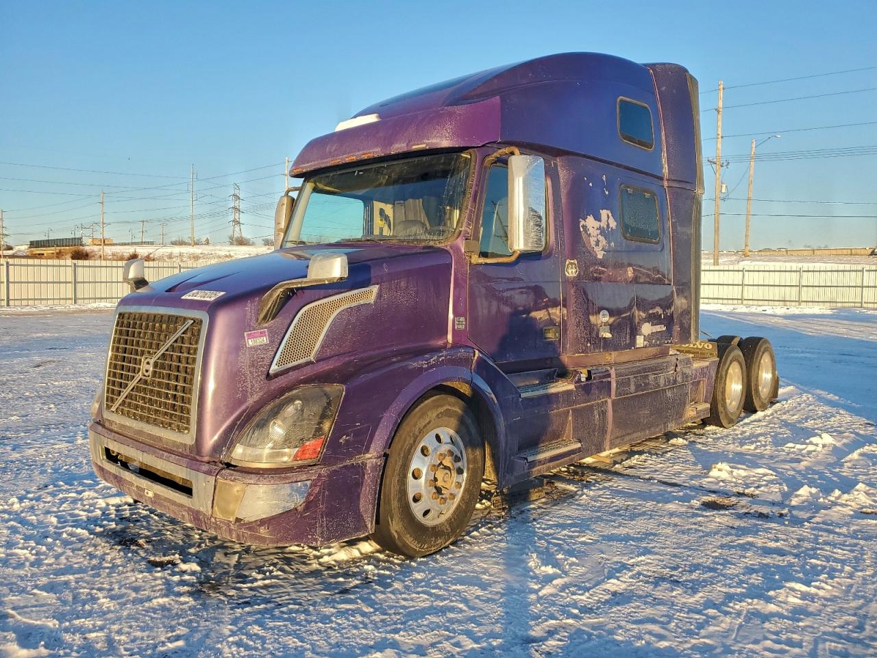 Lot #3311115893 2016 VOLVO VNL