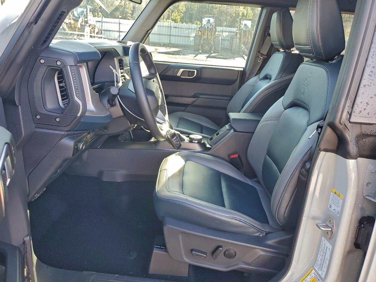 FORD BRONCO OUTER BANKS