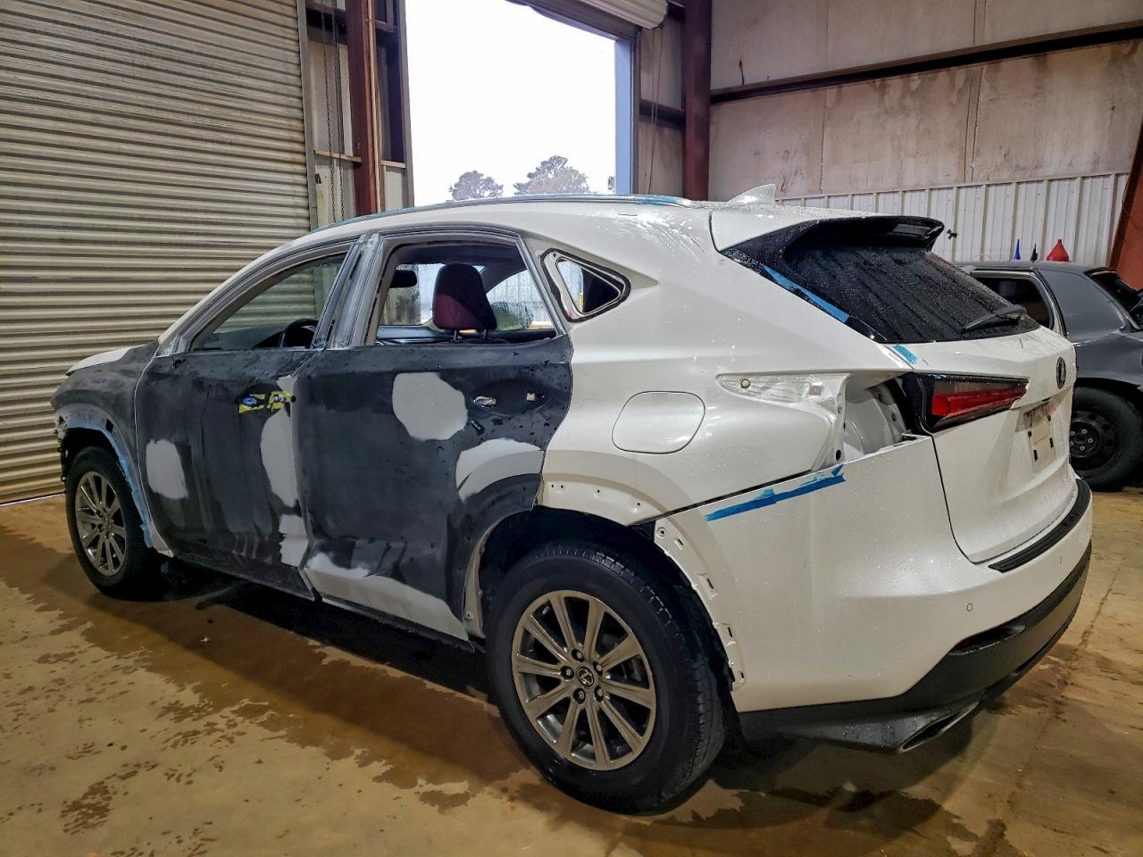 LEXUS NX 300 BASE