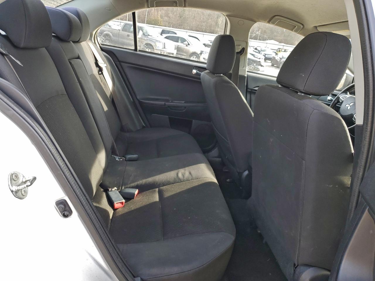 MITSUBISHI LANCER ES