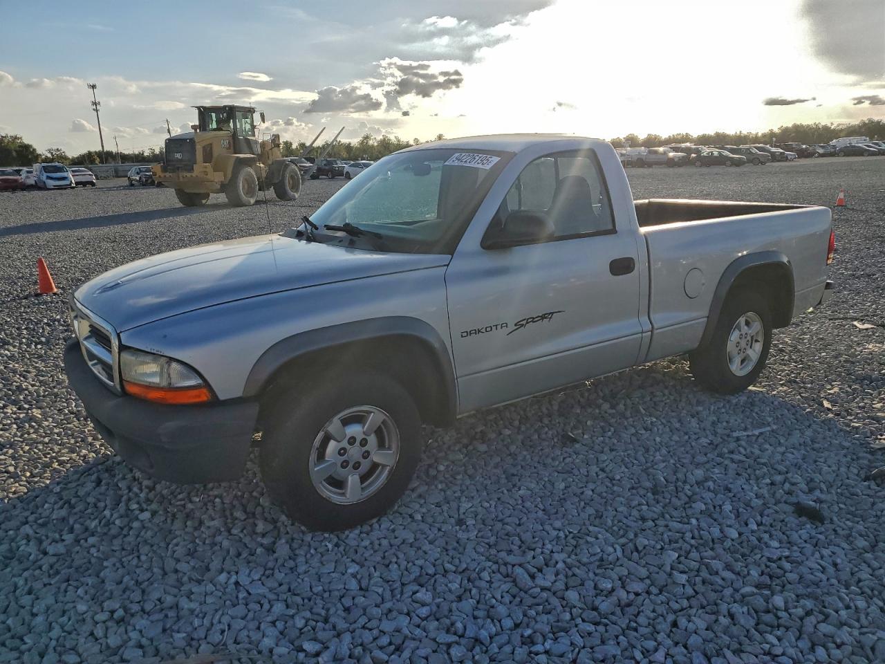 Lot #3302913079 2001 DODGE DAKOTA