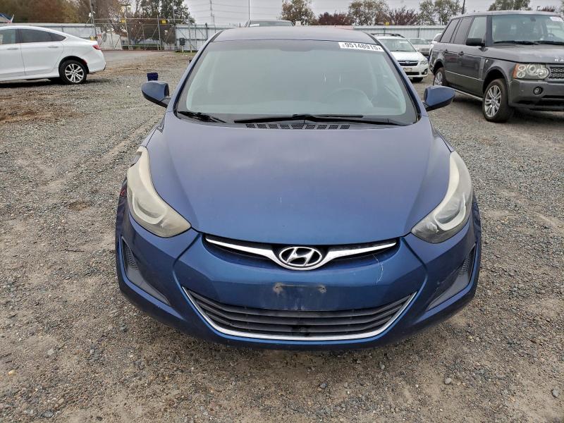 2016 HYUNDAI ELANTRA SE #3303707543