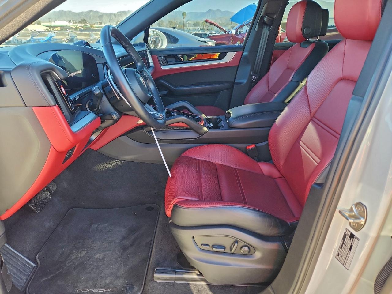 PORSCHE CAYENNE COUPE