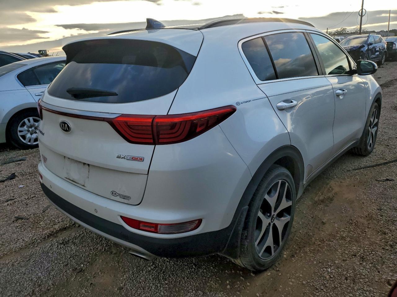 KIA SPORTAGE SX