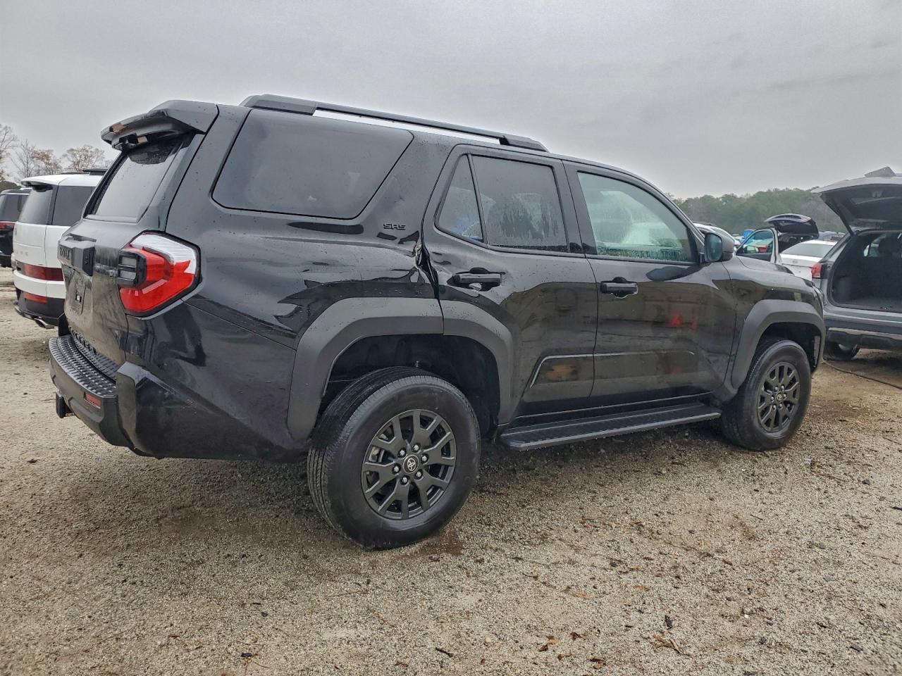 TOYOTA 4RUNNER SR5