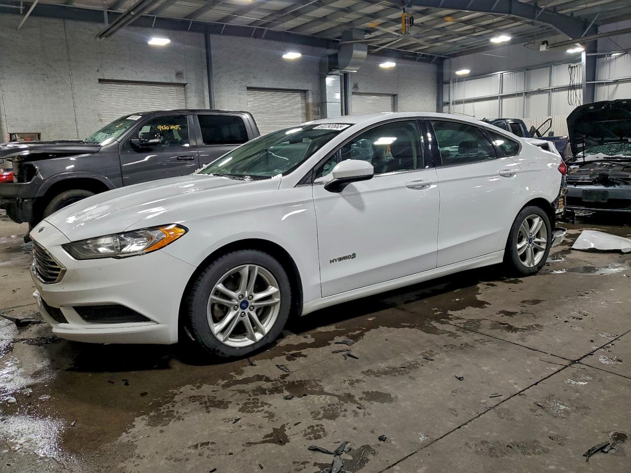 FORD FUSION SE HYBRID