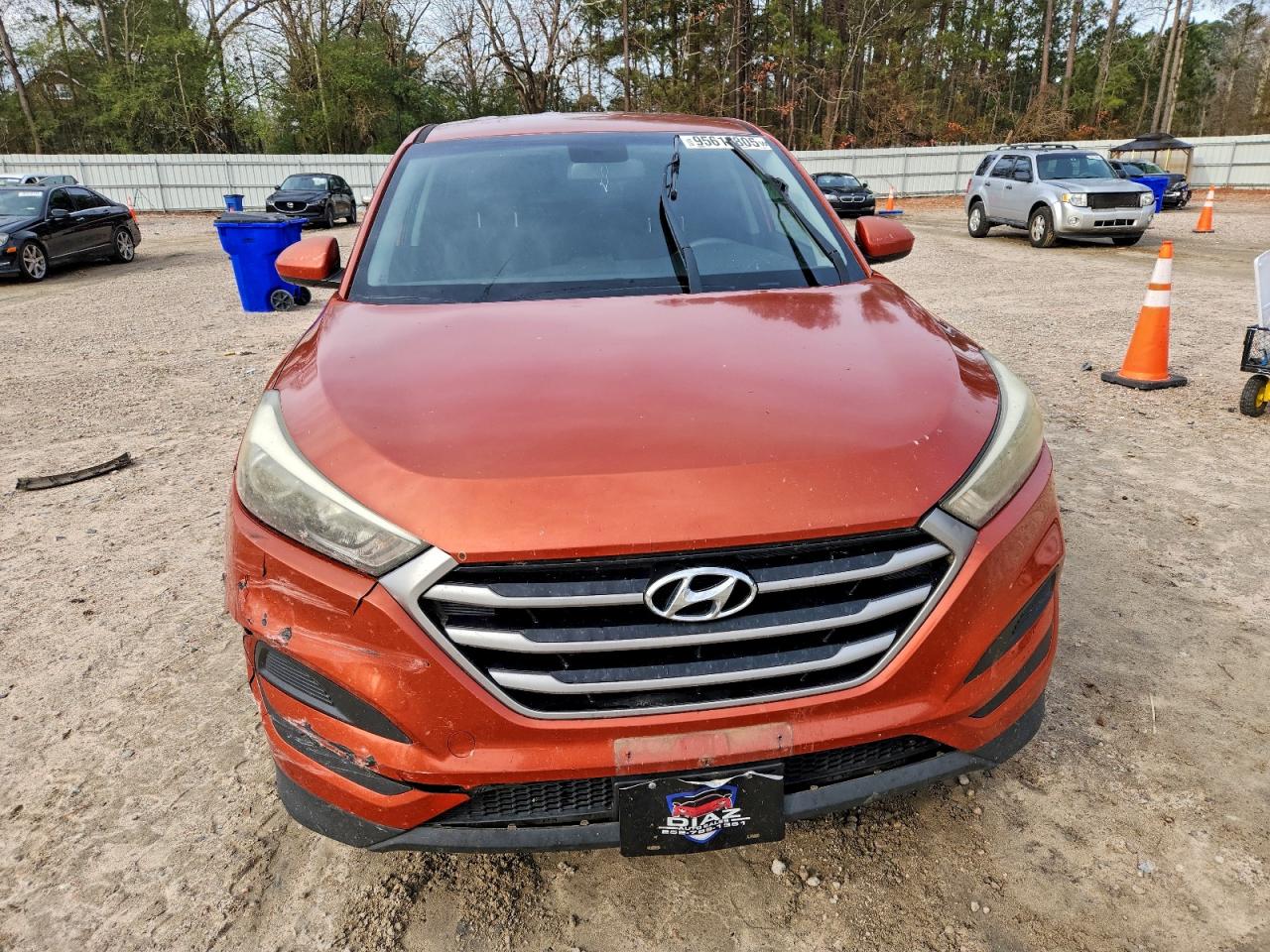 Lot #3304639947 2017 HYUNDAI TUCSON SE