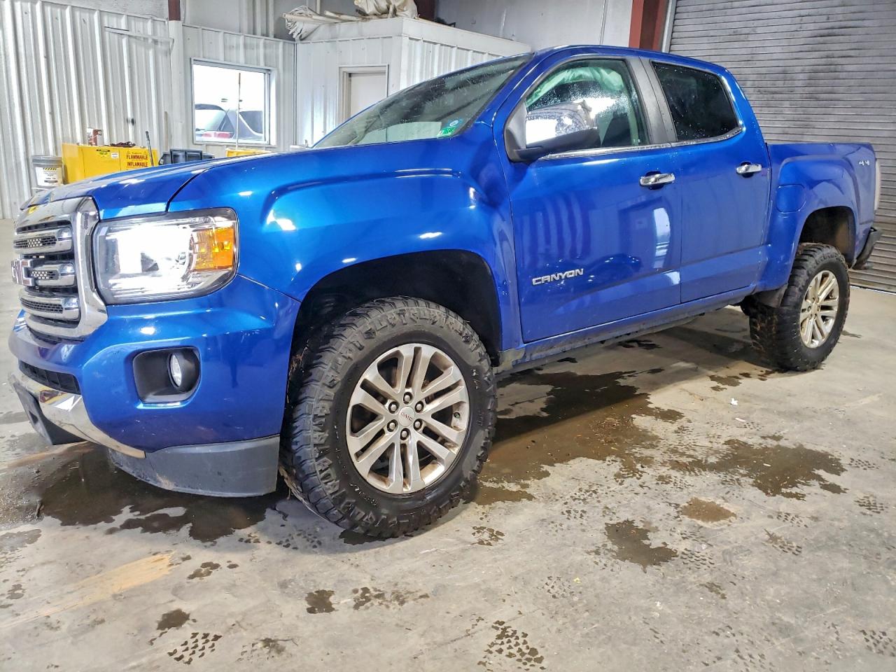 GMC CANYON SLT