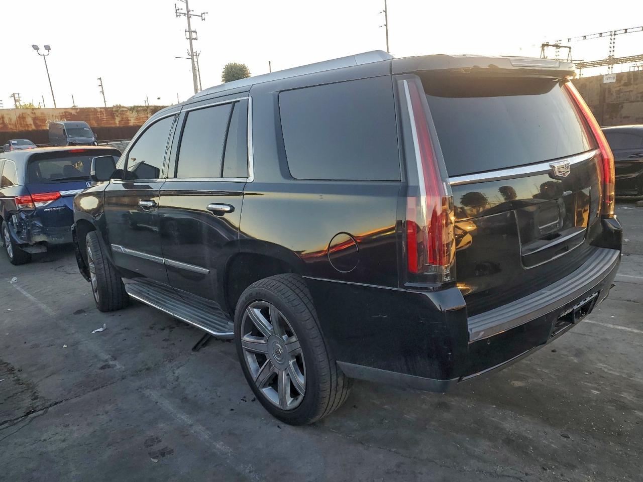 Lot #3309773839 2015 CADILLAC ESCALADE L