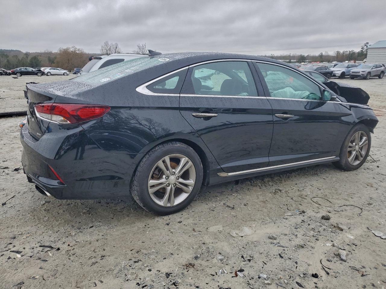 HYUNDAI SONATA SPORT