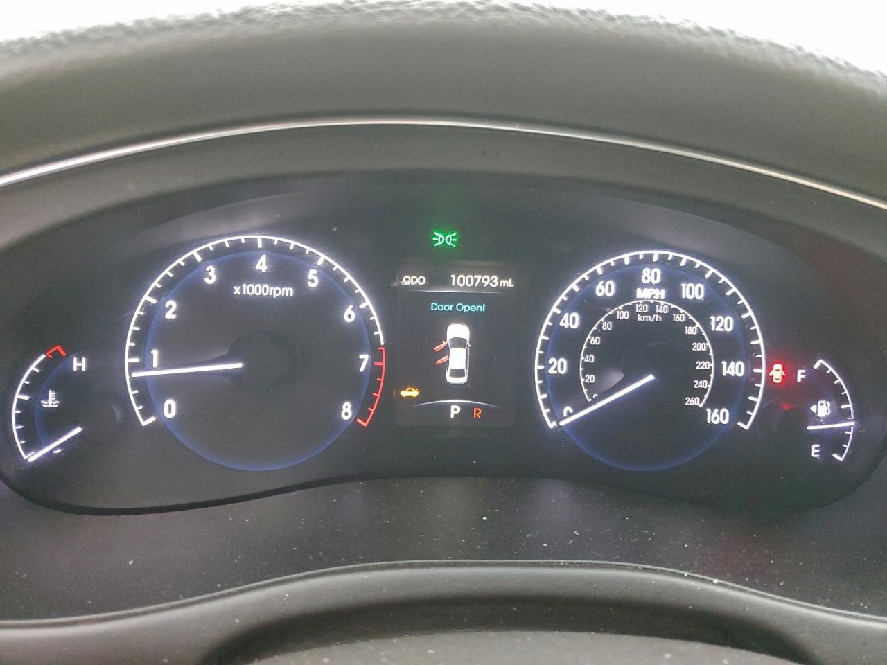 HYUNDAI GENESIS 5.0L