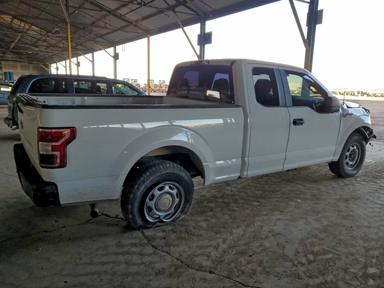 FORD F-150 SUPER CAB