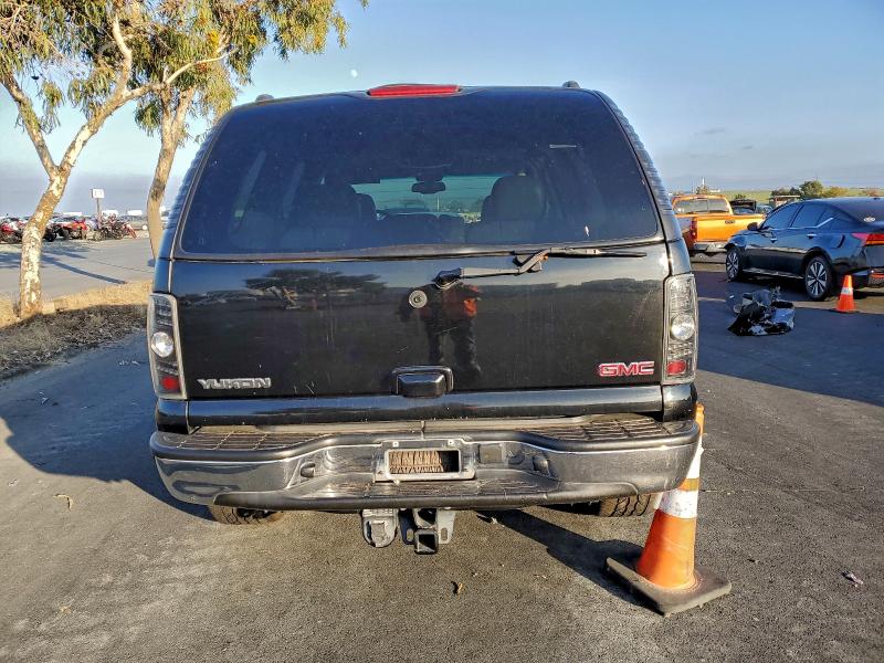 2004 GMC YUKON #3304714950