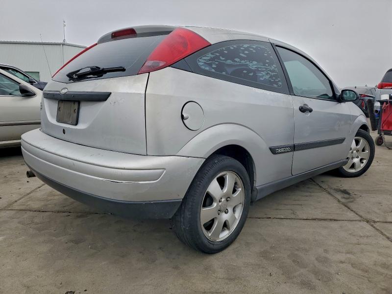 2000 FORD FOCUS ZX3 #3310311999