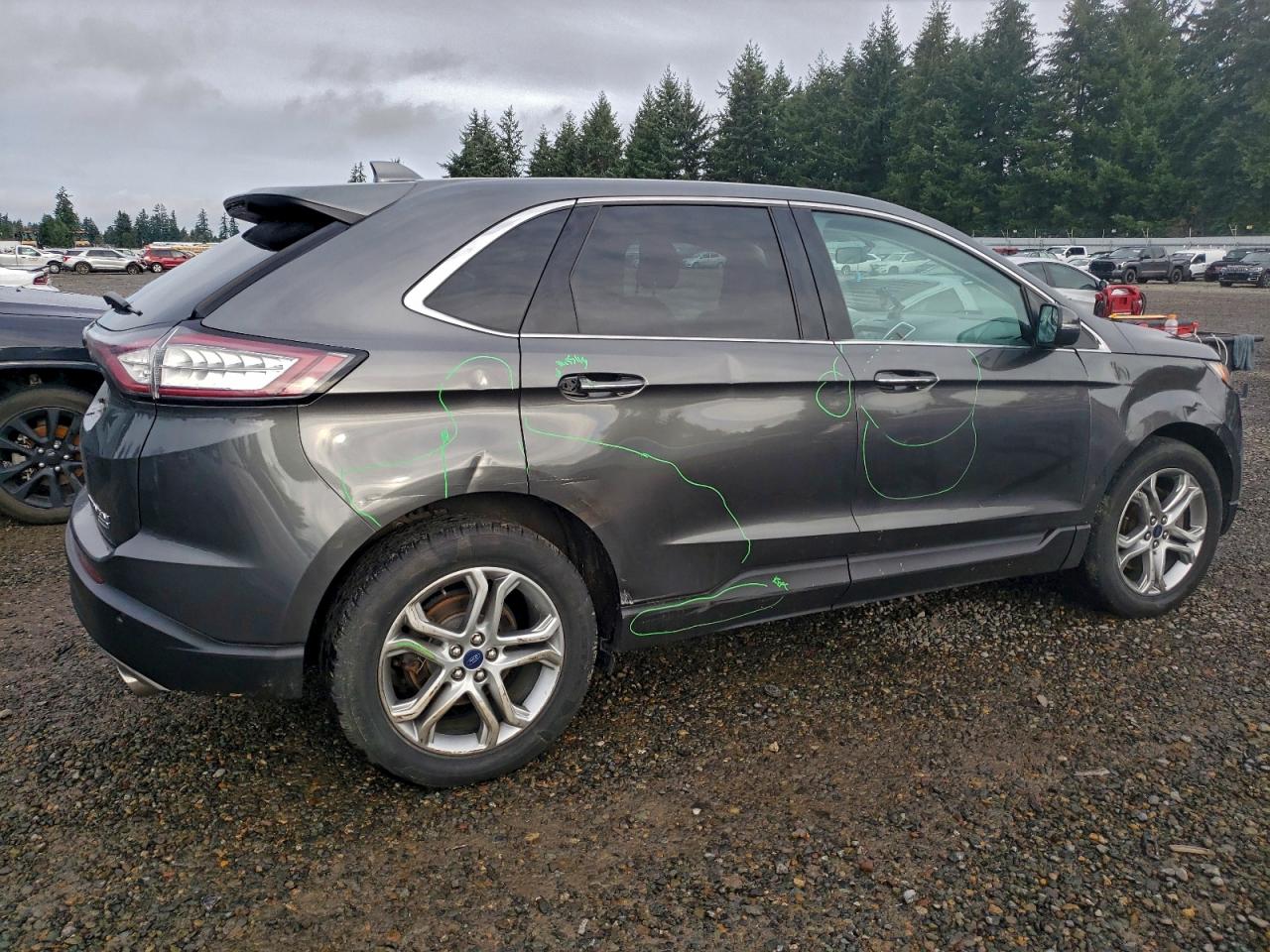 FORD EDGE TITANIUM