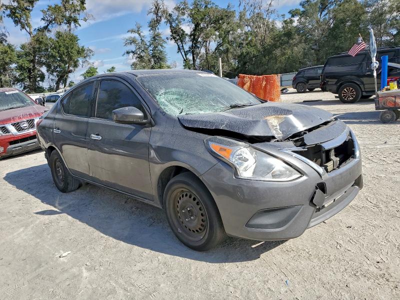 2018 NISSAN VERSA S #3303944716