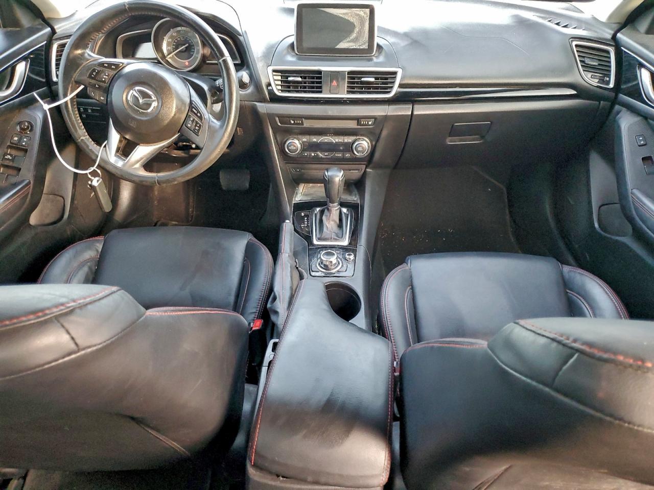 MAZDA 3 GRAND TOURING