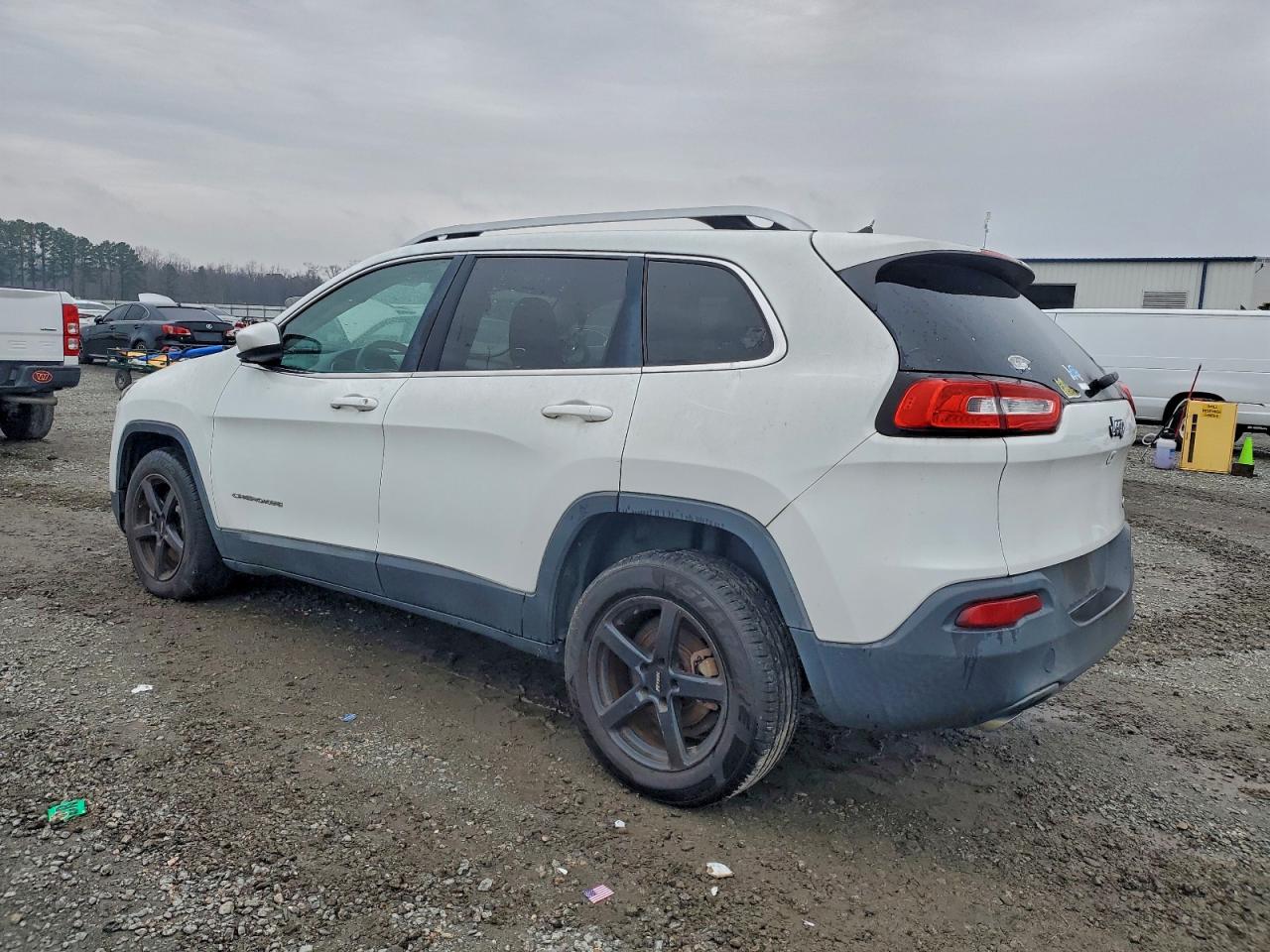 Lot #3316833652 2015 JEEP CHEROKEE L