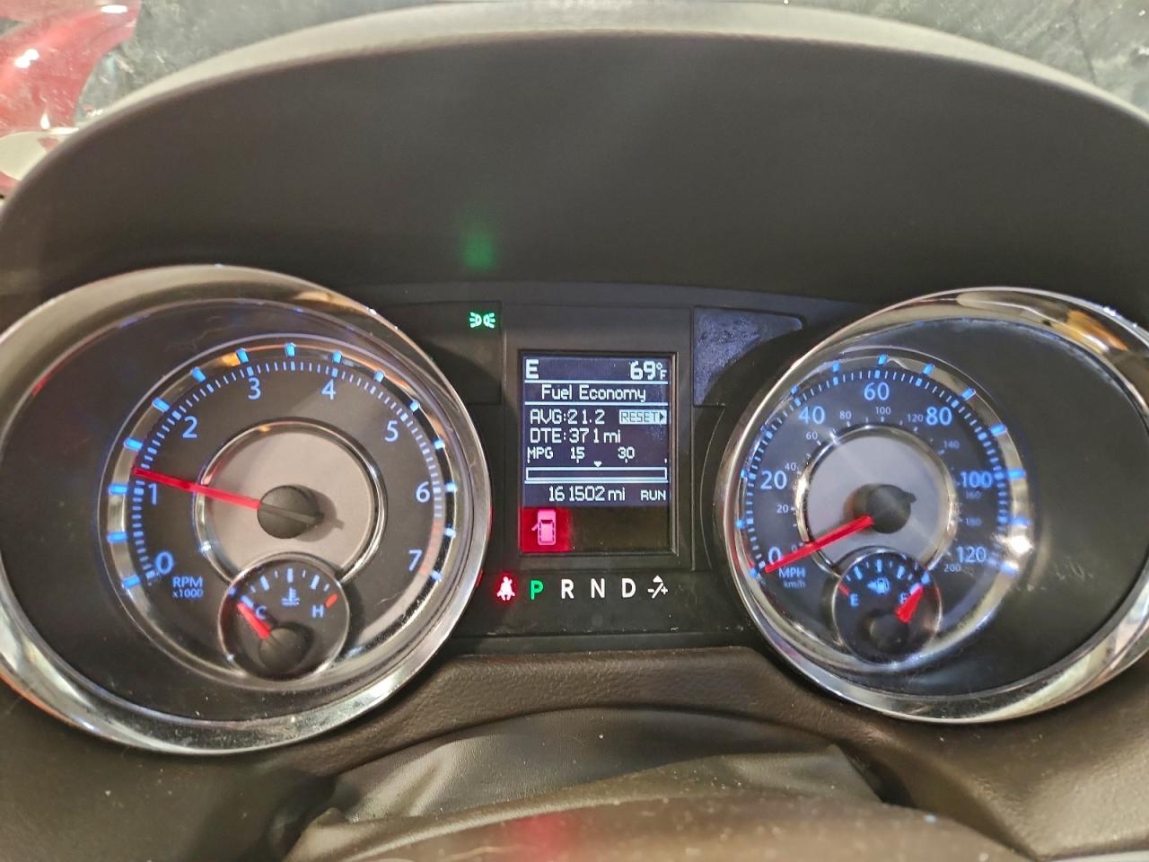 CHRYSLER TOWN & COUNTRY TOURING