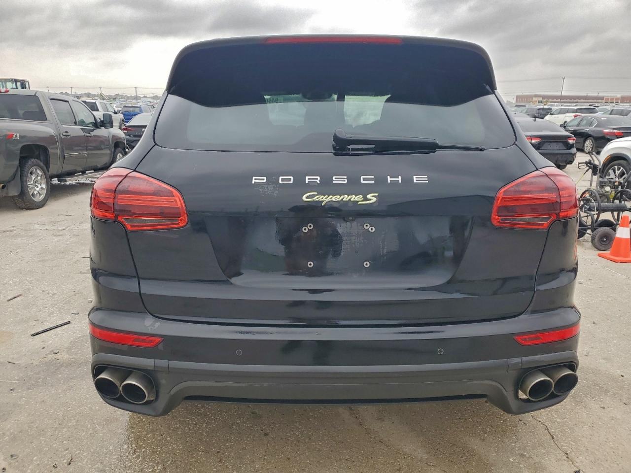 PORSCHE CAYENNE SE HYBRID PLATINUM
