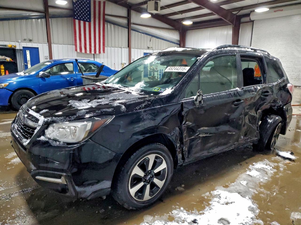 Lot #3311722250 2018 SUBARU FORESTER 2