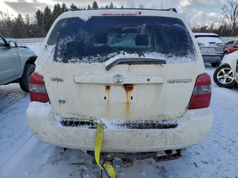 2004 TOYOTA HIGHLANDER #3304523534