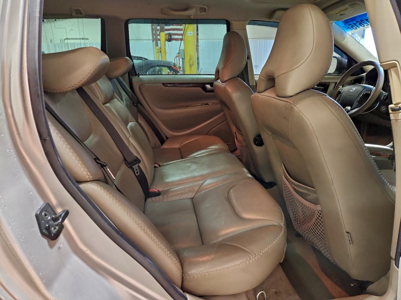 Lot #3311622272 2006 VOLVO XC70