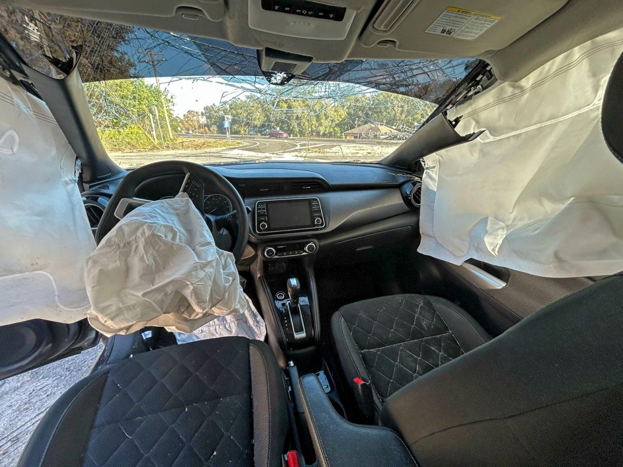 Lot #3311526312 2020 NISSAN KICKS SV