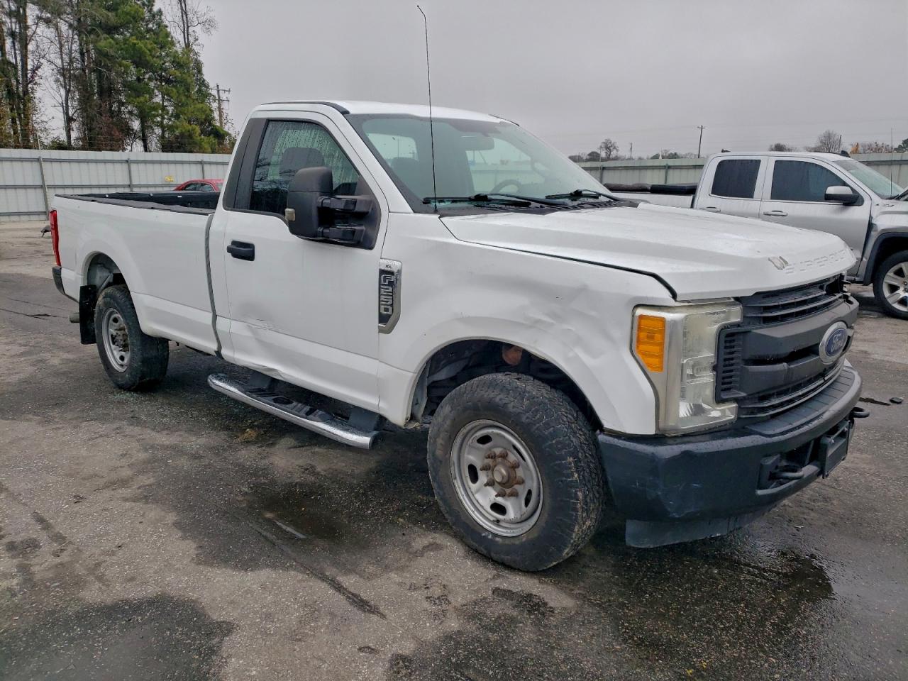 Lot #3310342957 2019 FORD F250 SUPER