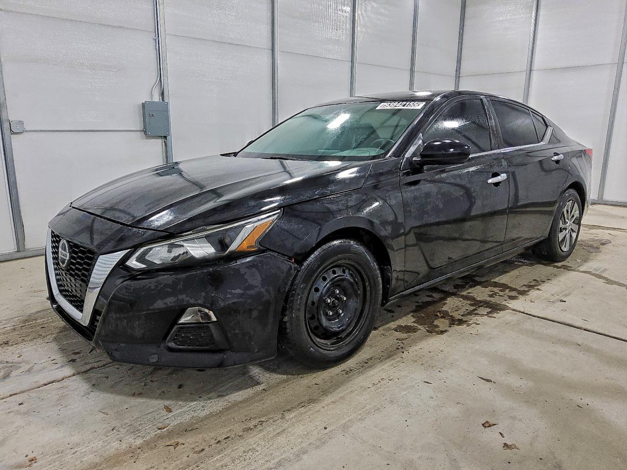 Lot #3302728087 2020 NISSAN ALTIMA S