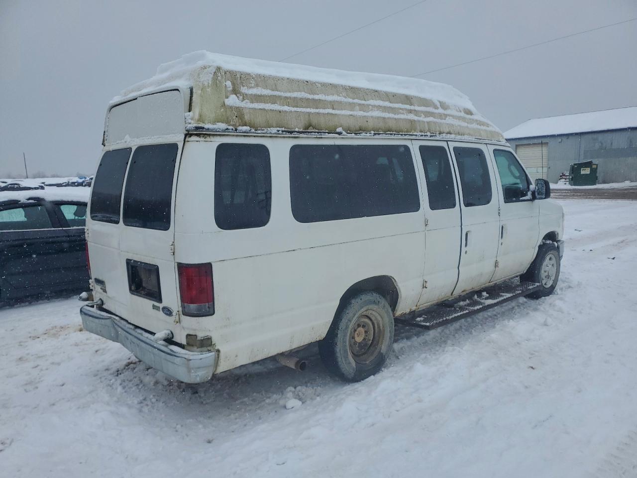 FORD ECONOLINE E350 SUPER DUTY WAGON