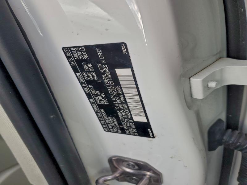2022 VOLVO XC60 B5 MO #3316717409