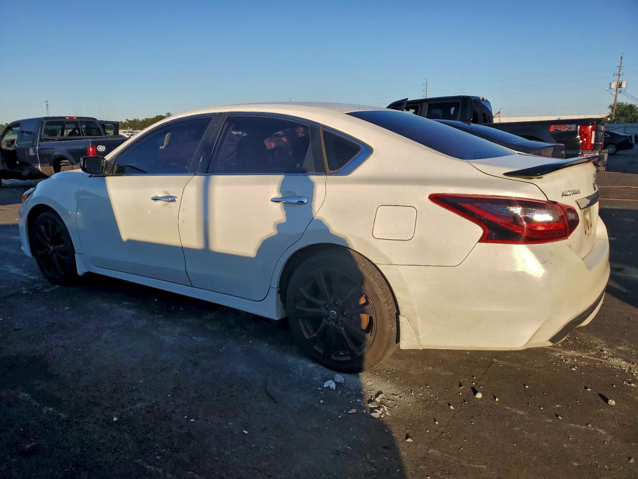 Lot #3318968918 2017 NISSAN ALTIMA 2.5