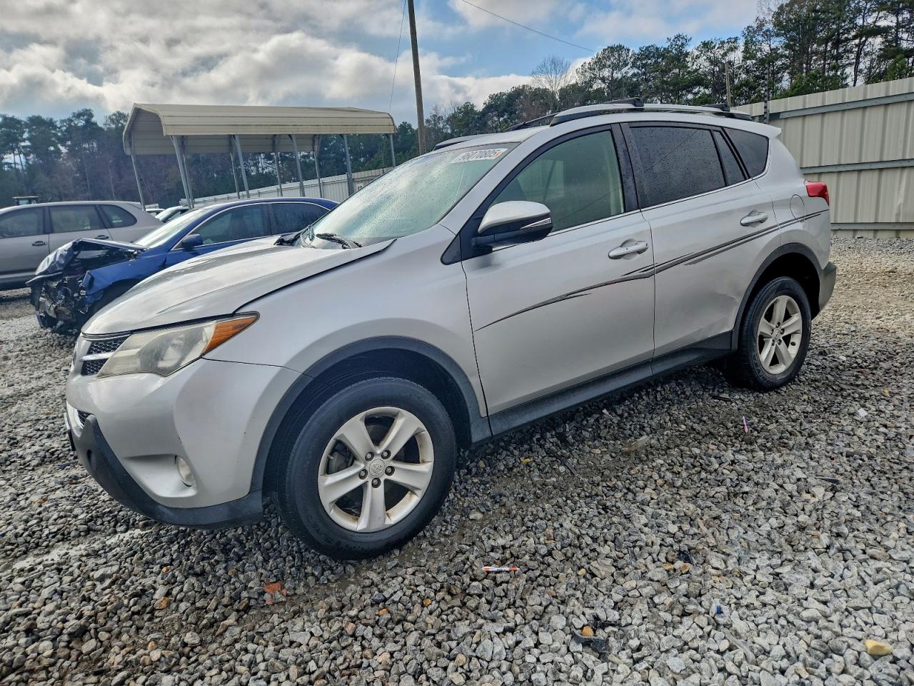 TOYOTA RAV4 XLE